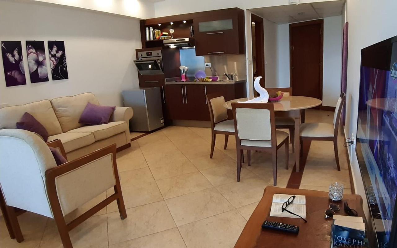 Alia Beach Residence Hurghada Bagian luar foto