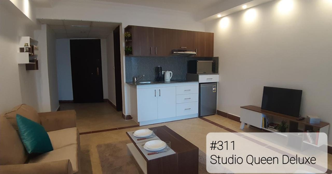 Alia Beach Residence Hurghada Bagian luar foto